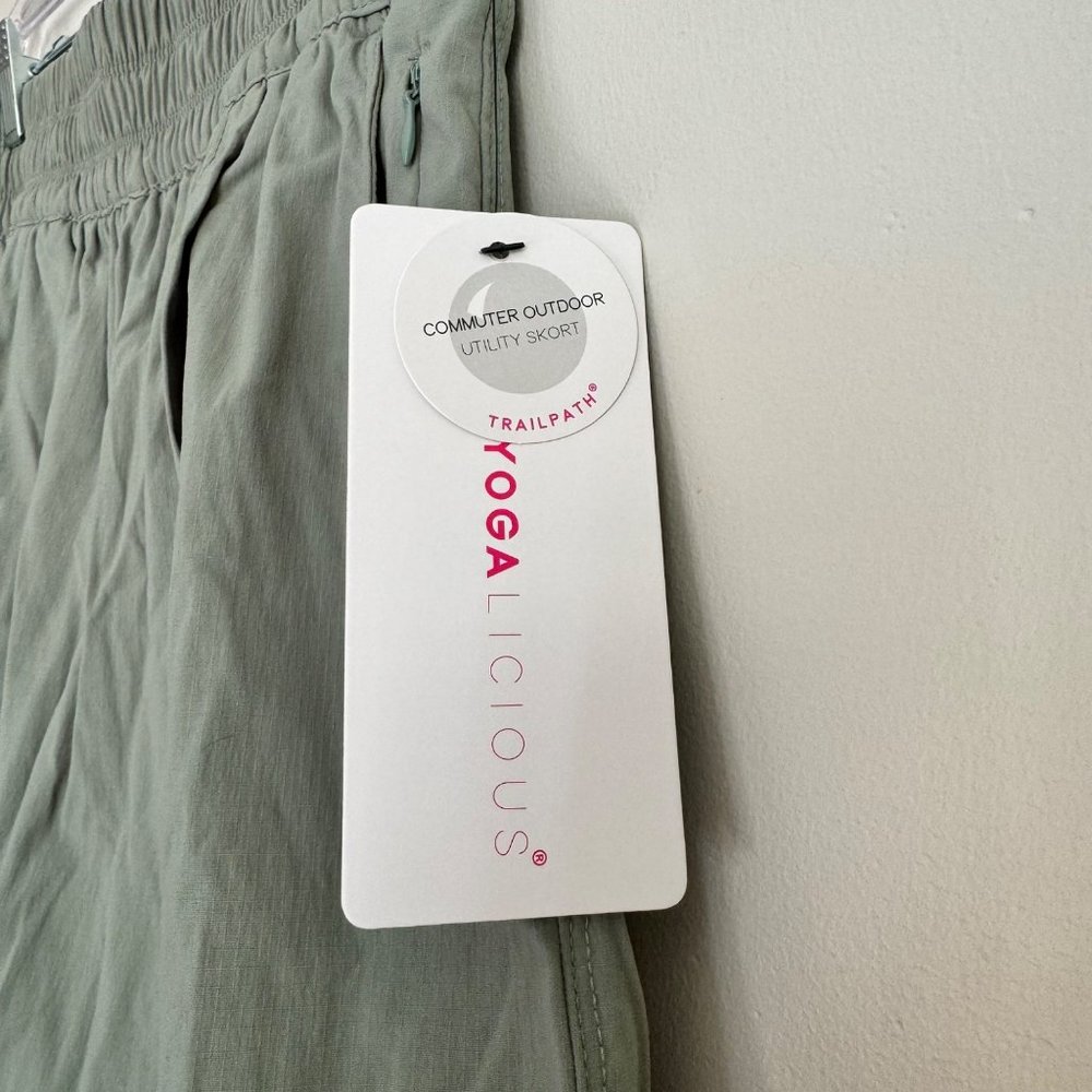 NEW Yogalicious Women's Commuter Outdoor Utility Skort Size XS - Picture 5 of 7